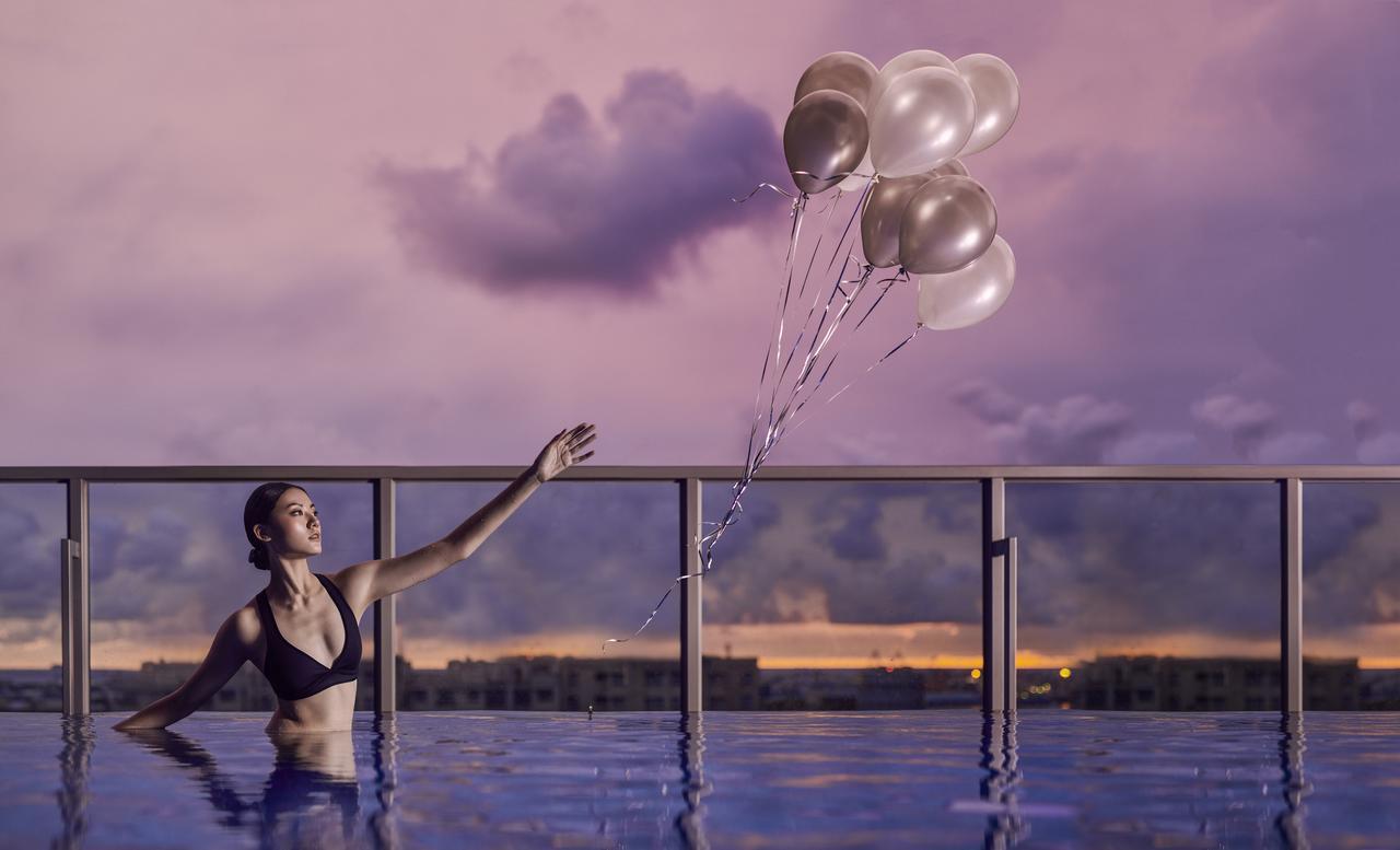 Отель Silks Club Гаосюн Экстерьер фото The Sky Pool